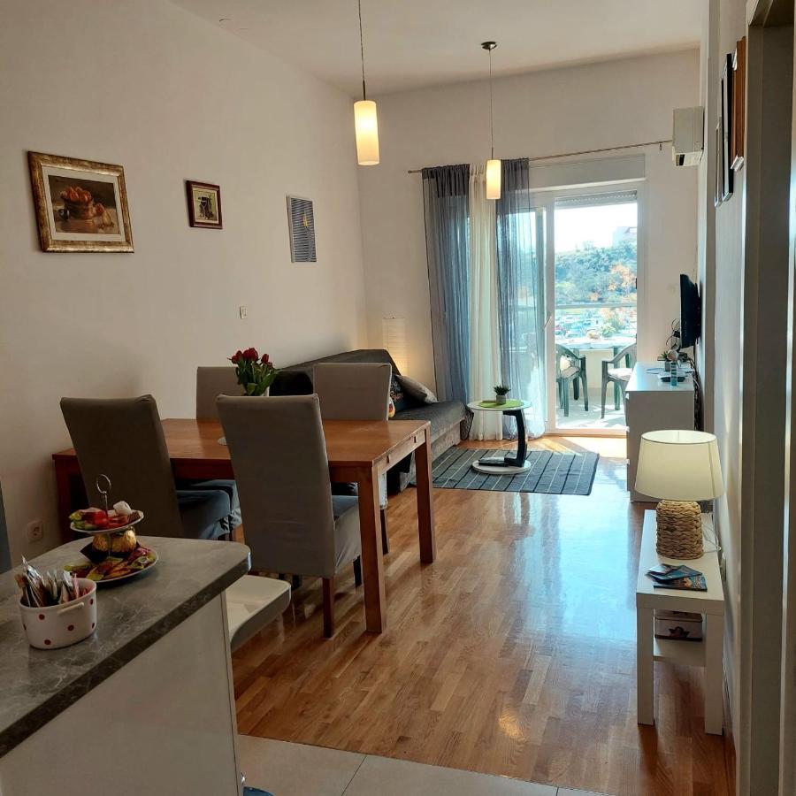 Lana Apartment สปลิท ภายนอก รูปภาพ